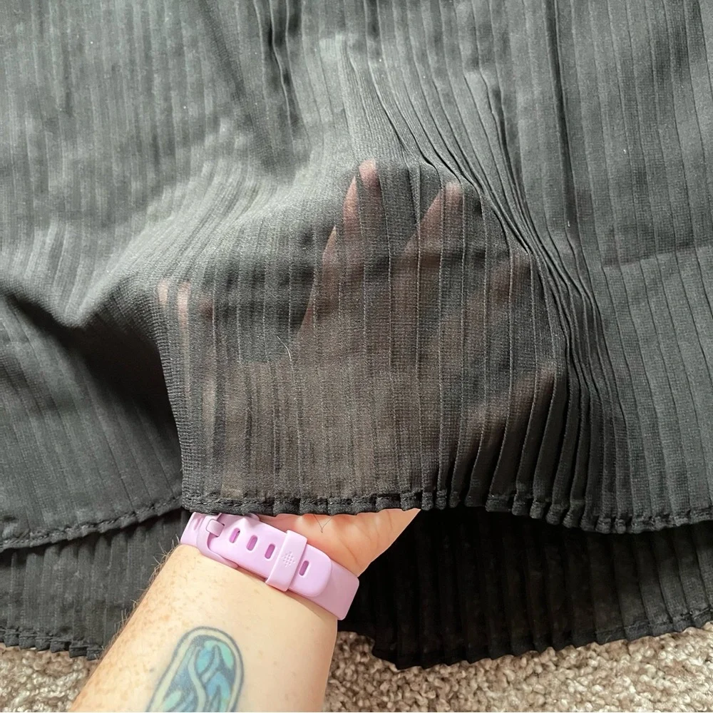 NWT Women's Able Bessie Pleated Midi Skirt size XL in Black - Picture 7 of 10